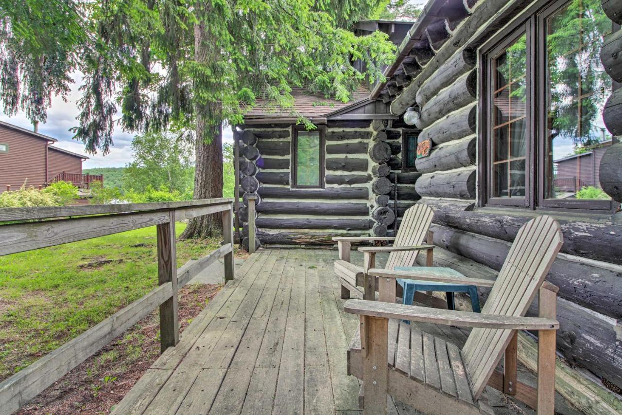 Waterfront Lake George Cabin Walk To Water Εξωτερικό φωτογραφία